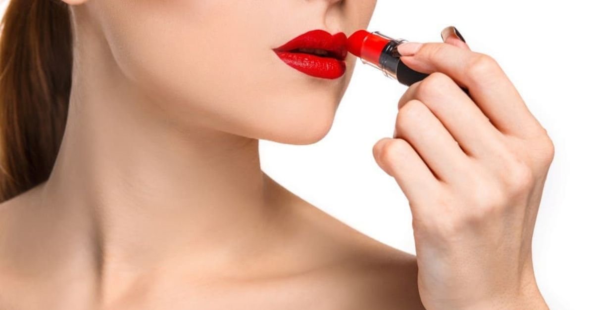 red lipstick