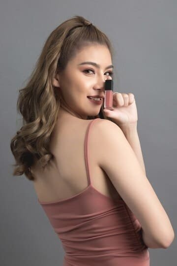 Lip tint 