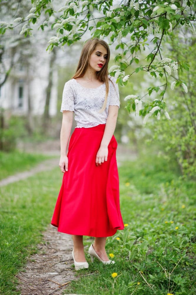 Pairing Tops with a Red Skirt