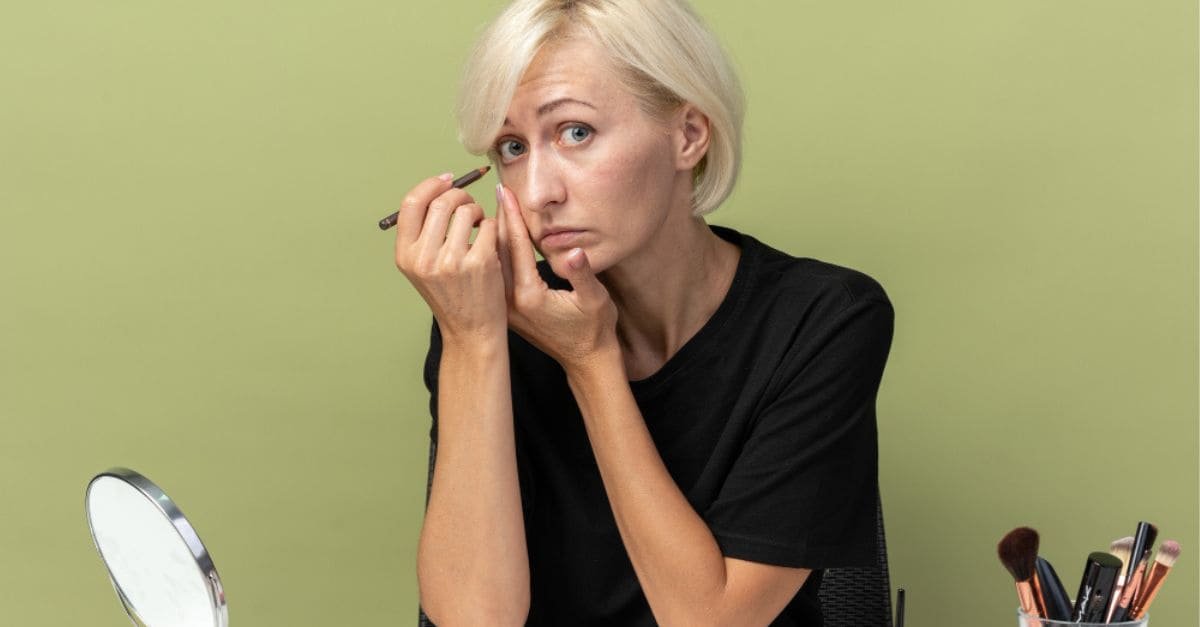 Effective Ways to Stop Eyes from Watering When Wearing Makeup